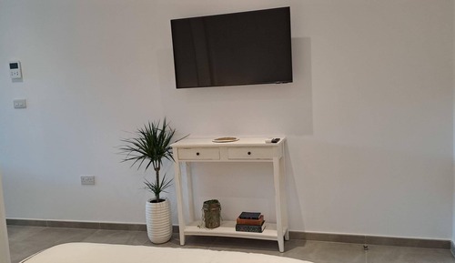 Large Studio With View-hosted by Sweetstay