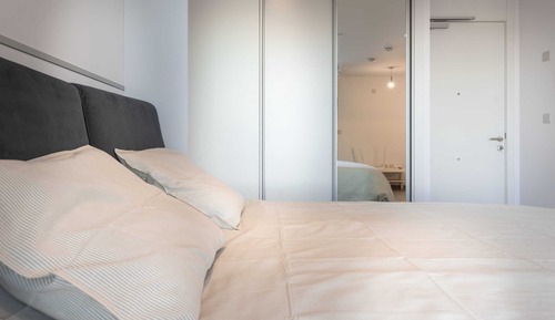Estudio básico, 1 cama doble