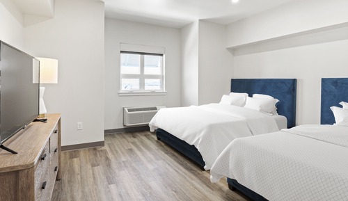 Standard Suite, Multiple Beds, Non Smoking (Signature Queen Suite)