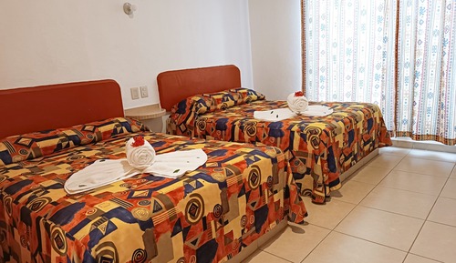 Habitación cuádruple estándar