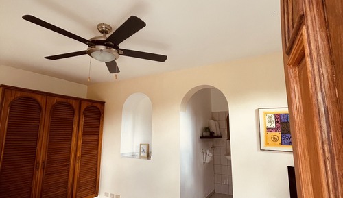 Habitación económica, en la zona del patio
