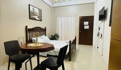Estudio Deluxe, 1 cama de matrimonio, no fumadores, baño privado