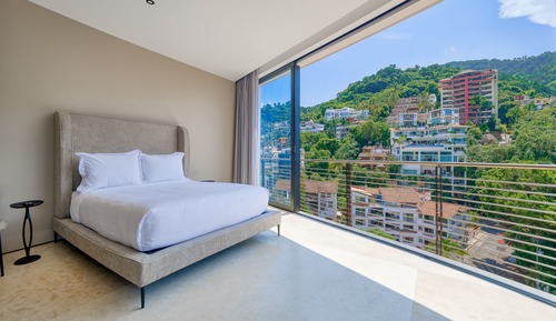 Apartamento, 1 habitación, vistas a la montaña, en esquina