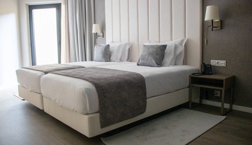 Habitación Deluxe con 1 cama doble o 2 individuales, accesible en silla de ruedas (Edition)