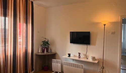 Apartment 3