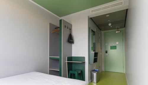 Habitación Deluxe doble, 1 cama doble, baño privado, vistas a la ciudad