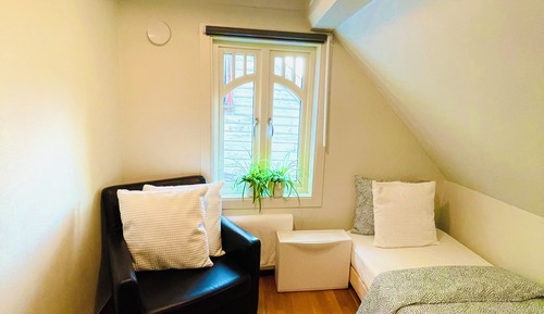 Dormitorio compartido económico, solo para mujeres (2 Beds)