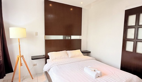 Apartamento City, 1 cama de matrimonio, vistas a la ciudad