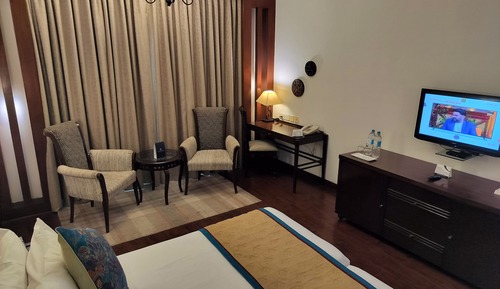 Habitación estándar con 1 cama doble o 2 individuales, no fumadores