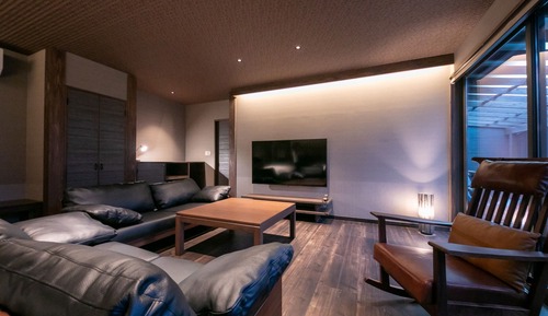 Suite (4 Beds, private bath)