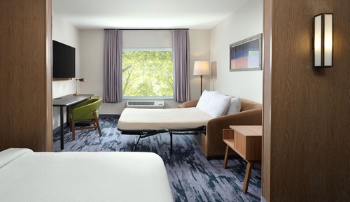 Suite, 1 cama de matrimonio grande con sofá cama, no fumadores (Hearing Accessible)
