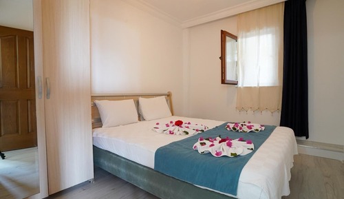 Habitación cuádruple estándar, 1 habitación