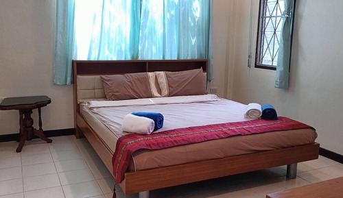 Family Twin Room