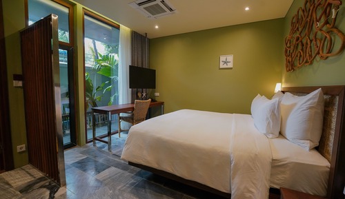 Suite de lujo, vistas al jardín