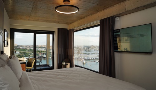 Habitación ejecutiva con 1 cama doble o 2 individuales, vistas al mar