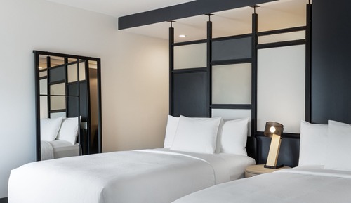 Habitación, 2 camas de matrimonio, vistas a la ciudad