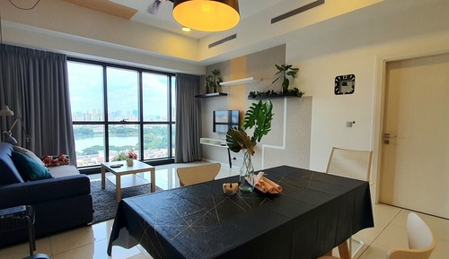 Apartamento de diseño, 1 habitación, frigorífico y microondas, vistas al lago