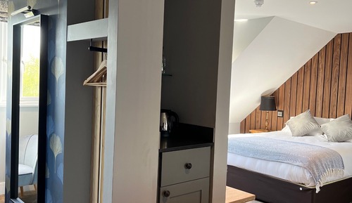 Habitación Deluxe, 1 cama de matrimonio grande, vistas al río