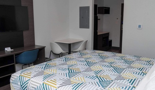 Habitación estándar, 1 cama de matrimonio grande, no fumadores, cocina básica