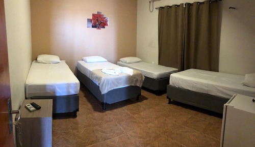 Habitación cuádruple estándar