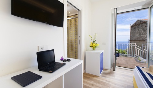 Habitación Deluxe, 1 cama de matrimonio, vistas al mar