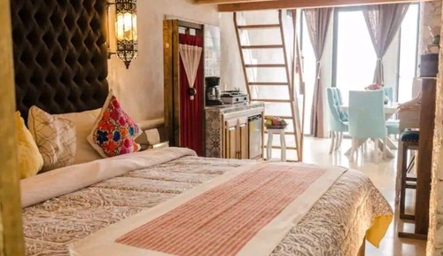 Villa Deluxe