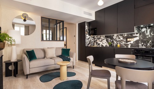 1 Bedroom Apartment with city view - 42m²