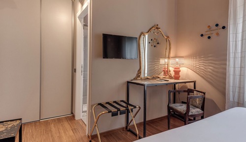 Habitación de diseño doble, 1 cama de matrimonio grande, vistas al jardín, en la zona del jardín
