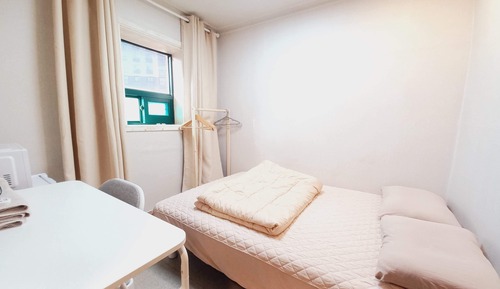 Habitación básica doble, no fumadores, vistas a la ciudad
