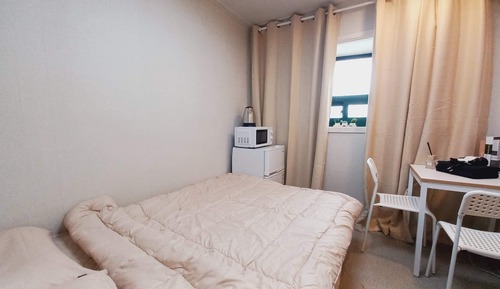 Habitación básica doble, no fumadores, frigorífico y microondas