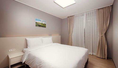 [Eco Plan - Non refundable] Junior Suite (No Cleaning Service Included during stay)
