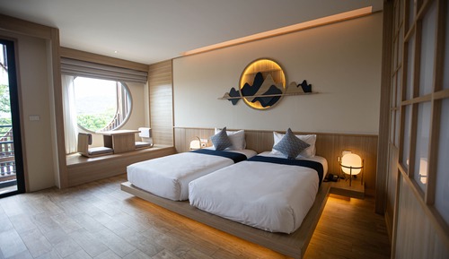 Habitación superior con 2 camas individuales, 2 camas individuales, vistas al lago
