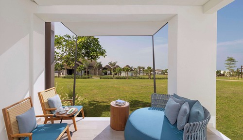 Habitación Deluxe (Pool Front)
