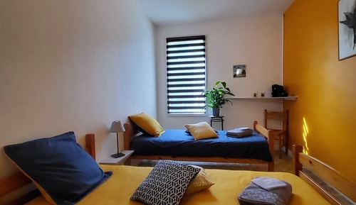 Habitación clásica doble, baño compartido (Bagadou)