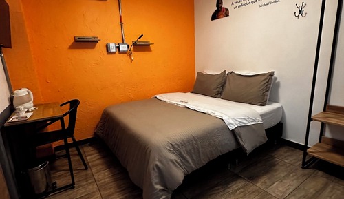 Habitación estándar doble, 1 cama doble, baño privado