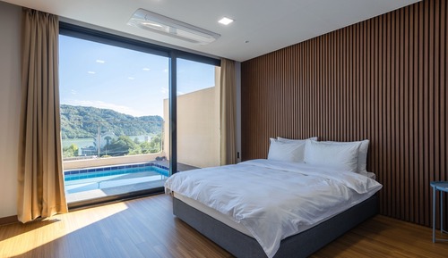 Villa Deluxe