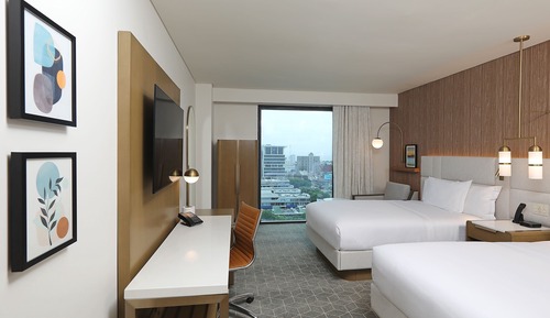 Habitación estándar, 2 camas dobles, no fumadores, vistas a la ciudad