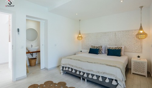 Habitación, patio