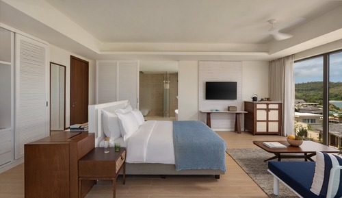 Suite, piscina privada, vistas a la bahía