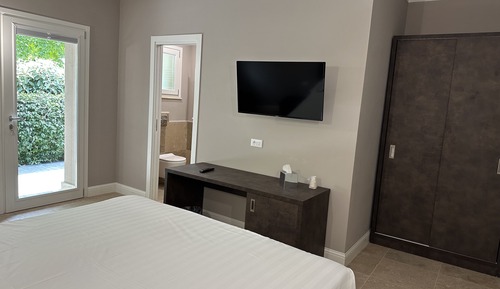 Habitación superior con 1 cama doble o 2 individuales