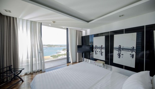 Villa clásica, 4 habitaciones, vistas a la playa