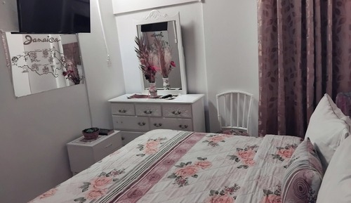 Habitación estándar, 1 cama de matrimonio grande, acceso a la piscina