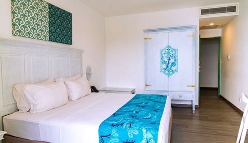 Superior King Room