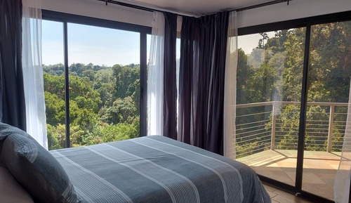 Casa, 2 habitaciones, balcón, vistas al jardín