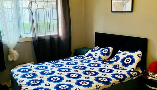 Apartamento, 3 habitaciones, fumadores, balcón