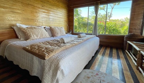 Cabaña superior, 1 cama de matrimonio grande con sofá cama, vistas al jardín, planta baja