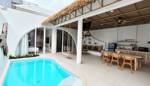 Villa familiar, 3 habitaciones, vistas a la piscina