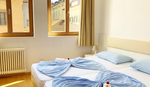 Estudio City, 2 camas individuales, baño privado, vistas a la ciudad