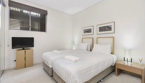 Luxury Apartment, 3 Bedrooms, Park View, Beachside
