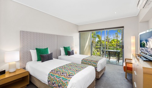 Deluxe Apartment, 2 Bedrooms, Private Pool, Garden View